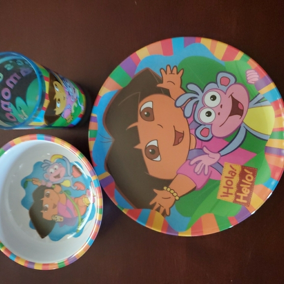 Dora the Explorer 3 piece dinnerware set - Picture 5 of 7